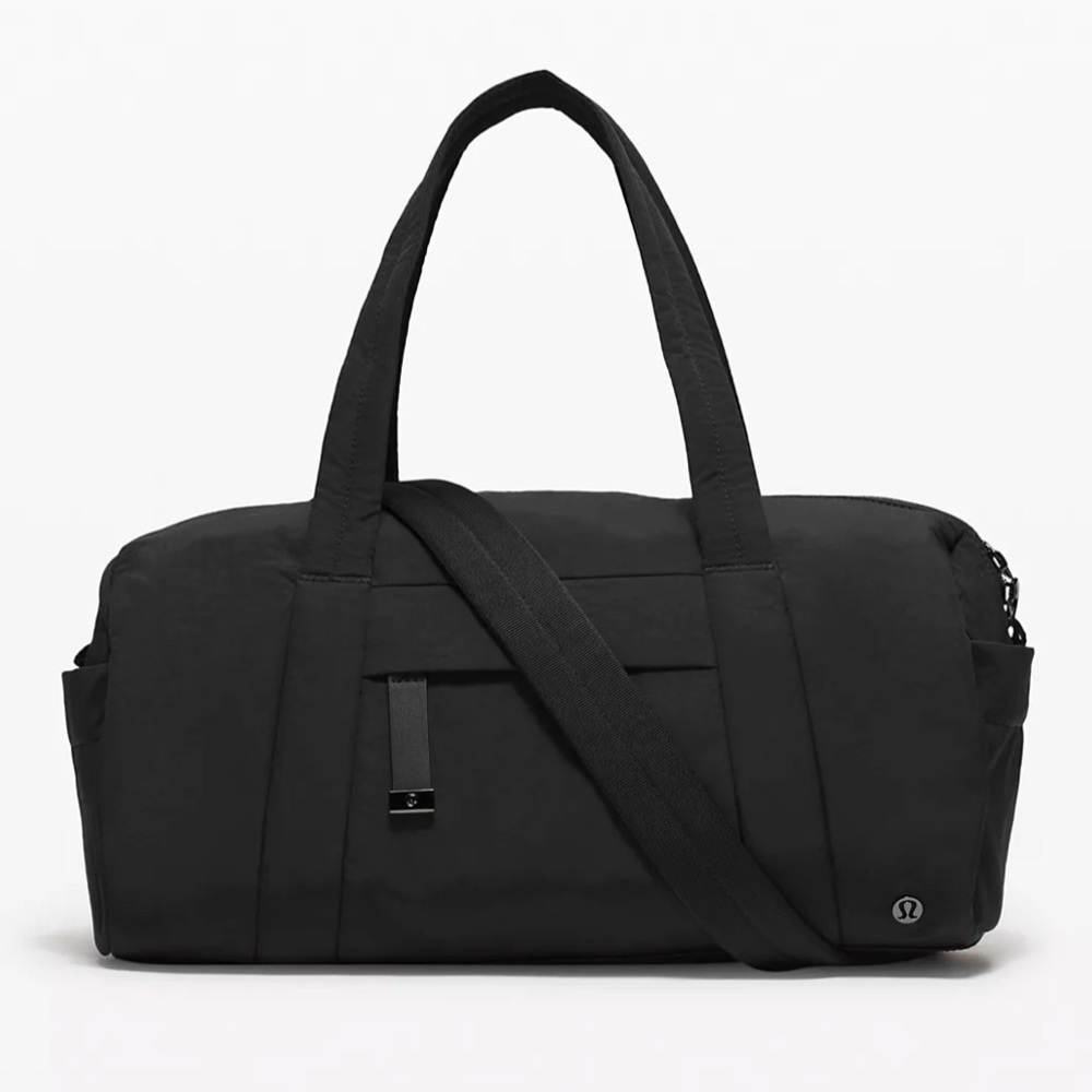 Lululemon On my Level Barrel Bag